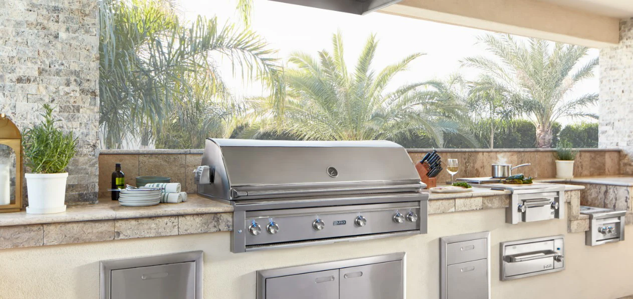 54" Professional Built-in Grill with 1 Trident Infrared Burner and 3 Ceramic Burners and Rotisserie (L54TR) - Image 16