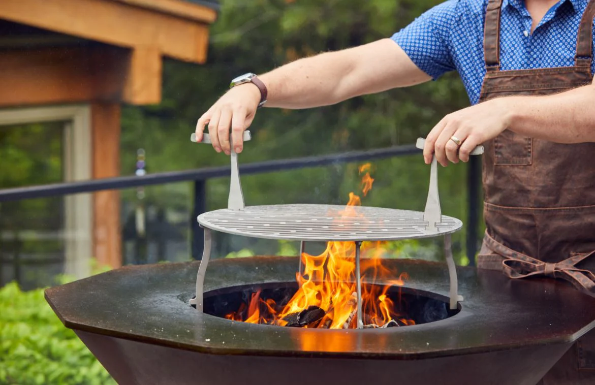 Wood Fired Grill with High Pedestal - Image 7