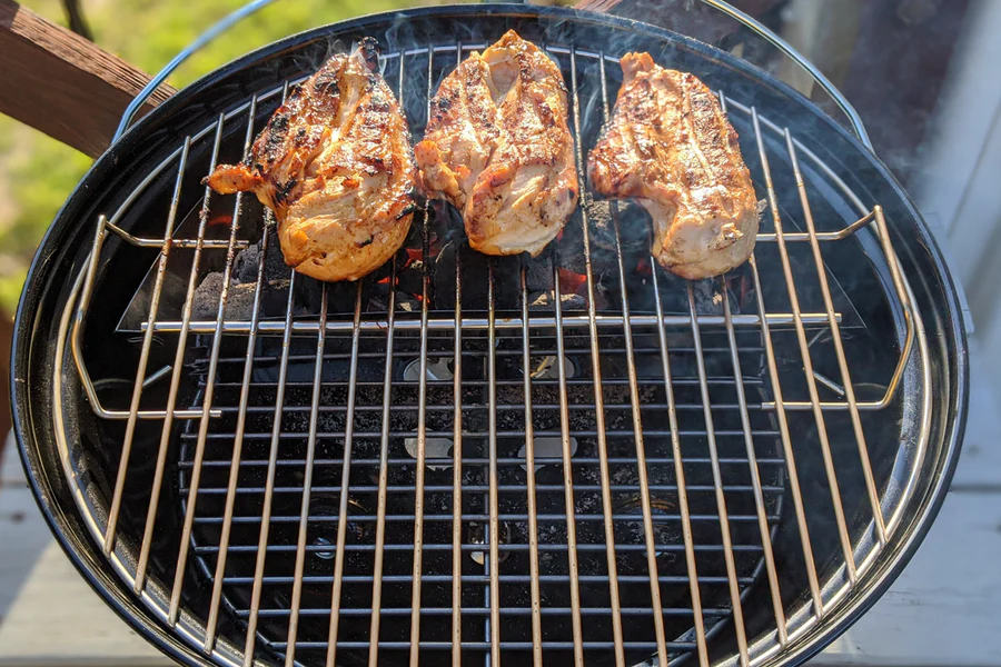 Slow N' Sear Charcoal Basket - Image 7